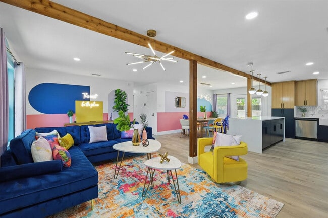 Building Photo - 13542 Purple Sage Rd Unit ID1019561P