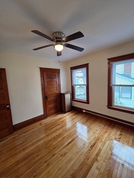 Photo - 15 Berkmans St Unit 2