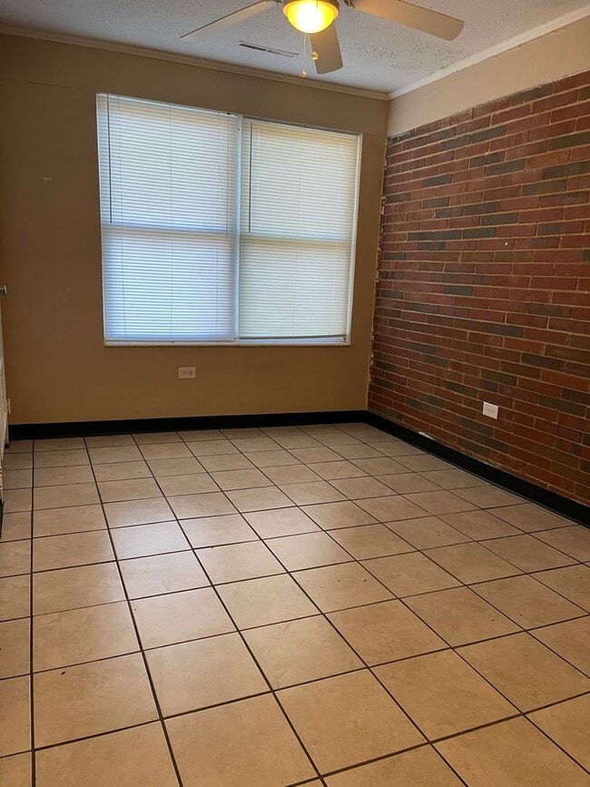 Photo - Spacious Duplex located off of South Milledge Avenue! Available soon!