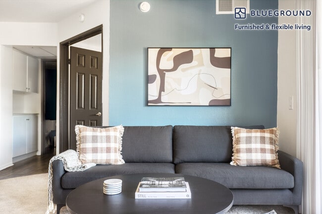 Photo - 10989 Bluffside Dr Unidad FL3-ID923