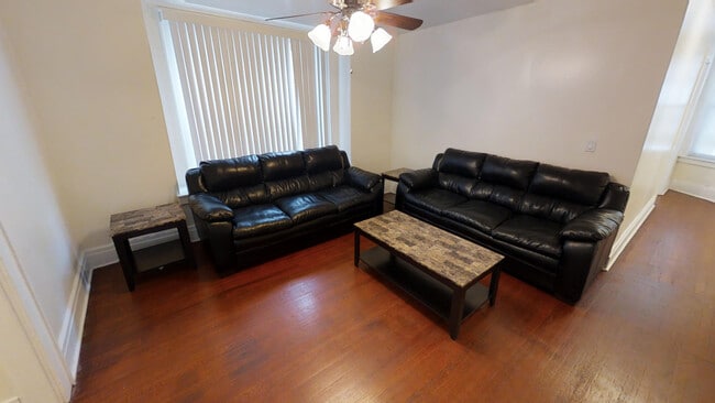 Photo - 618 Westcott St Unit 1