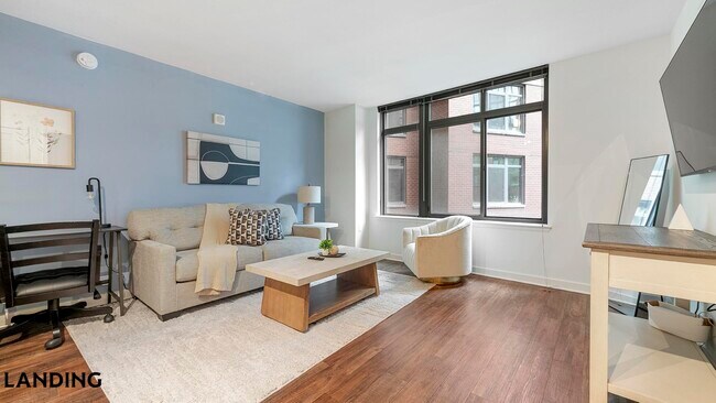 Photo - 100 I St SE Unit 100-302
