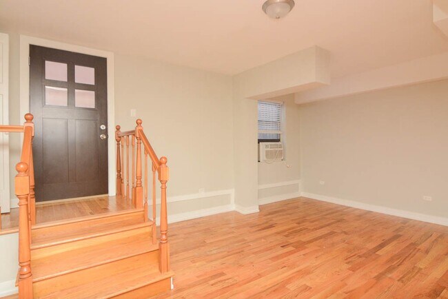 Photo - 2830 N Mildred Ave Unit F-G