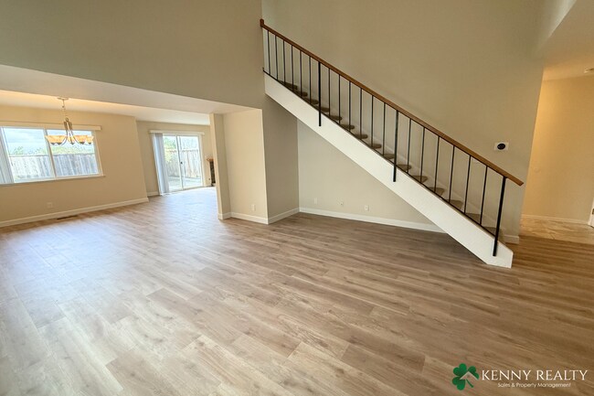 Photo - Remodeled 2BR/2.5BA Duplex with 2-Car Garage in San Mateo