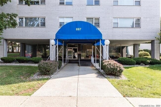 Building Photo - 887 Farmington Ave Unit APT 2K