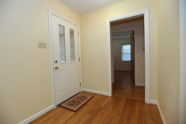 Photo - 3535 Durhill St