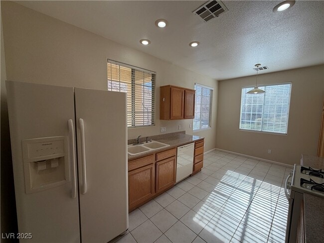 Photo - 1392 Baja Grande Ave