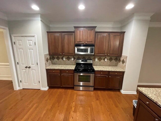 Photo - 12785 Doe Dr