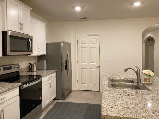 Building Photo - 10789 SW Cremona Way Rental