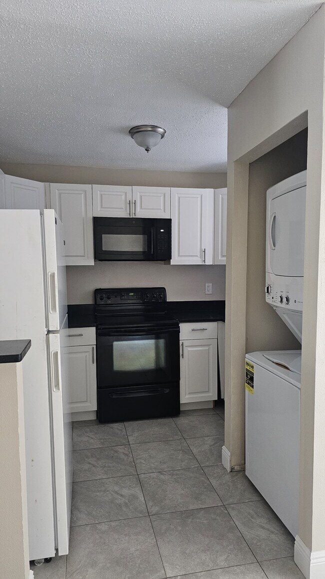 Photo - 2800 E 113th Ave