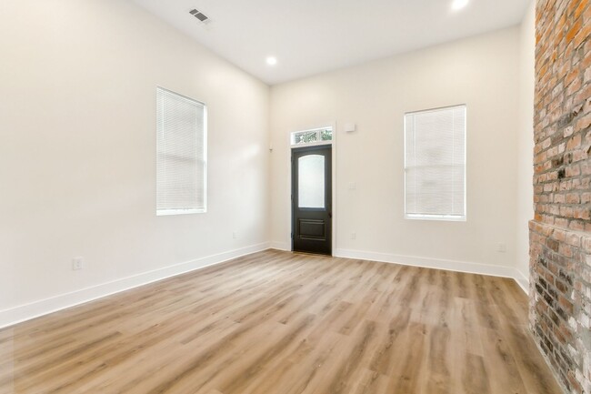 Photo - 2022-24 Bienville St. Apartment Unit 2024 Bienville St