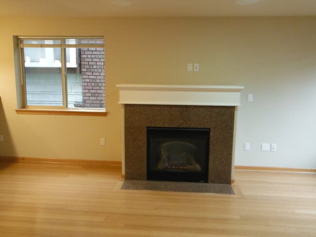 Photo - 4218A 7th Ave NE
