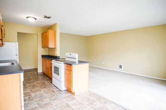 3705 SE 35th Pl Unit 12