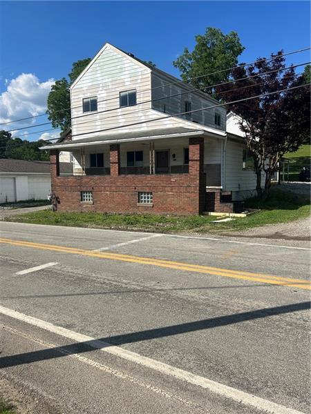 Building Photo - 745 Manifold Rd