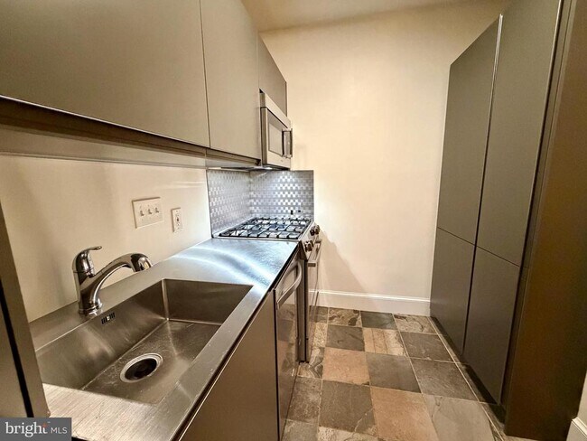 Photo - 3020 Dent Pl NW Unit 10W