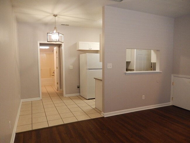 Photo - 3100 Dian Rd