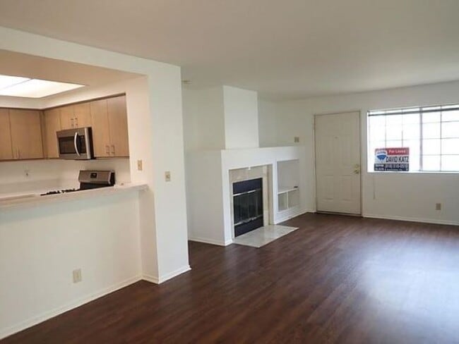 LIVING ROOM - 4240 Lost Hills Rd Unit 2101