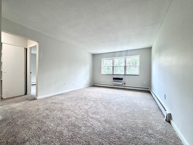 Photo - 128 North St Unit 6