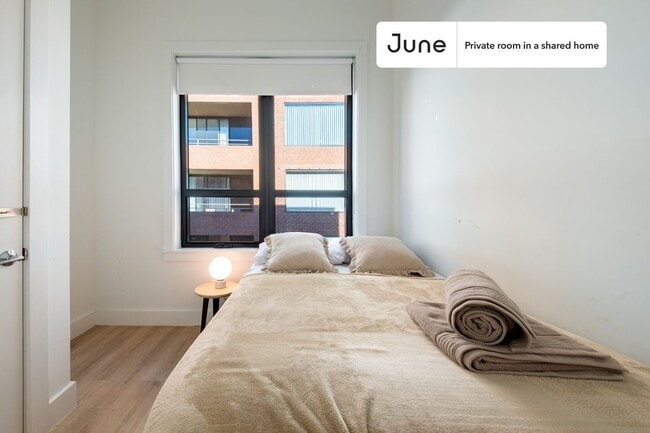 Photo - Room in Shared 4 bed/2 bath home Unit D