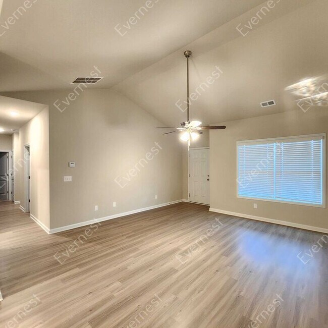 Photo - 127 Culver St