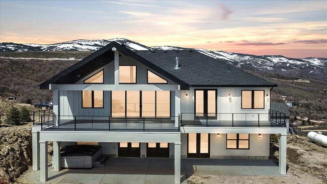 Building Photo - 1237 Sculpin Loop Rental