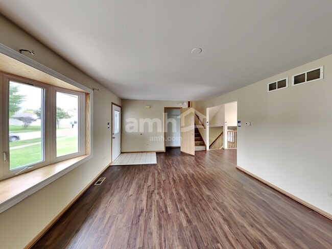 Photo - 2110 Three Forks Dr