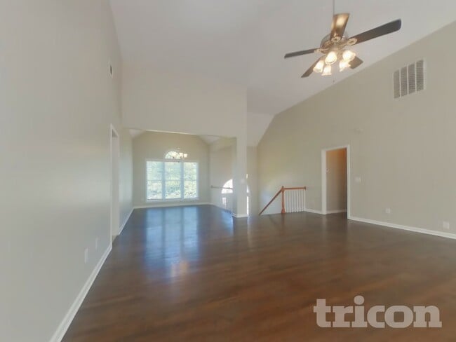 Photo - 159 Sable Trace Trail