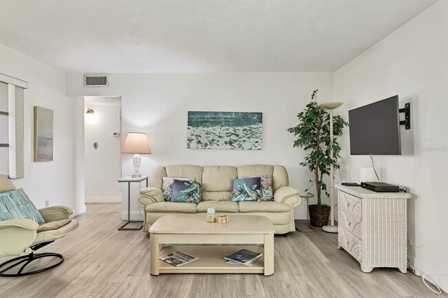 Photo - 2619 Clipper Ship Way