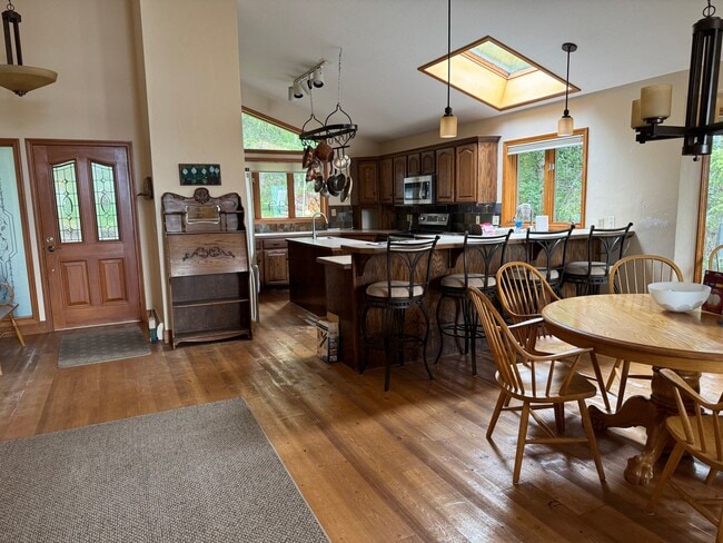 Photo - Rental on Whitefish Lake - 4 Bedroom 3 bath - $5,800 Per Month