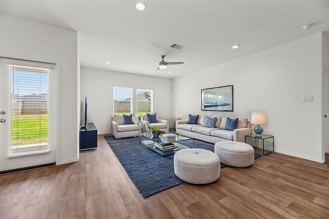 Photo - 2815 Magnolia Blossom Ln