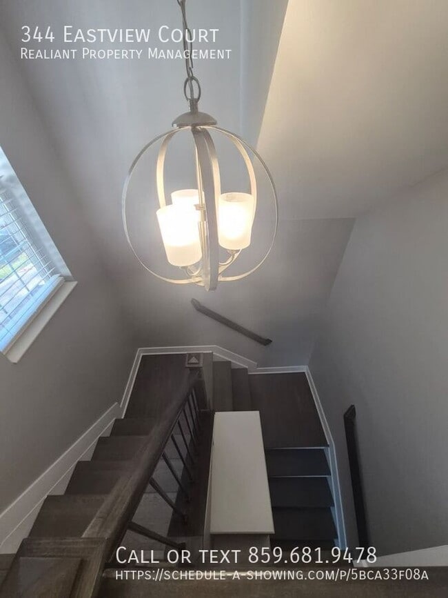 Photo - 344 Eastview Ct