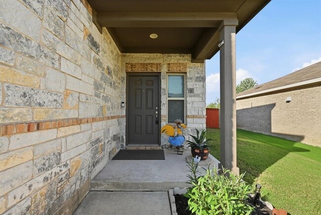 Photo - 294 Thornless Cir