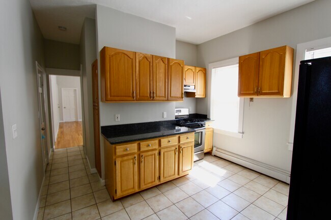 Photo - 154 Bennington St Condo Unit 2