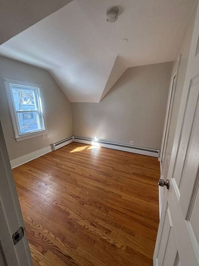 Photo - 99-103 Water Street Unidad 3