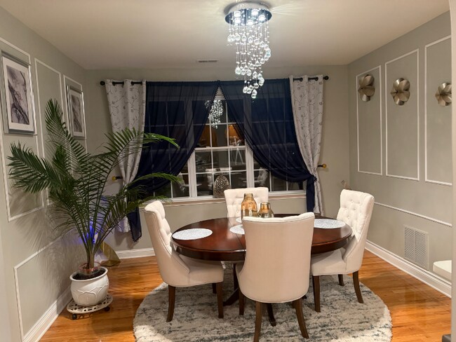 Photo - 278 Windmill Ct