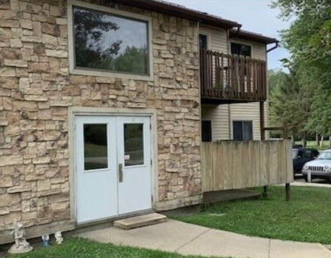 Photo - 418 Cadillac St