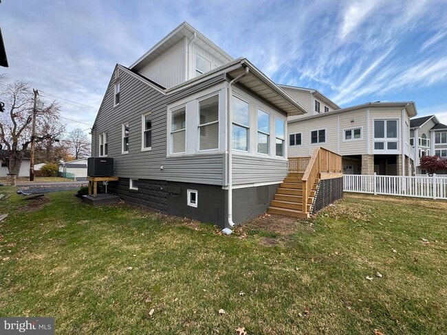 Photo - 9135 CUCKOLD Rd