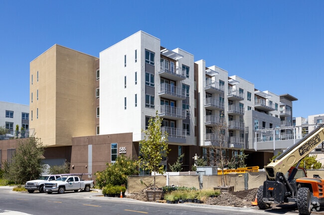 08/2022 - Halcyon House