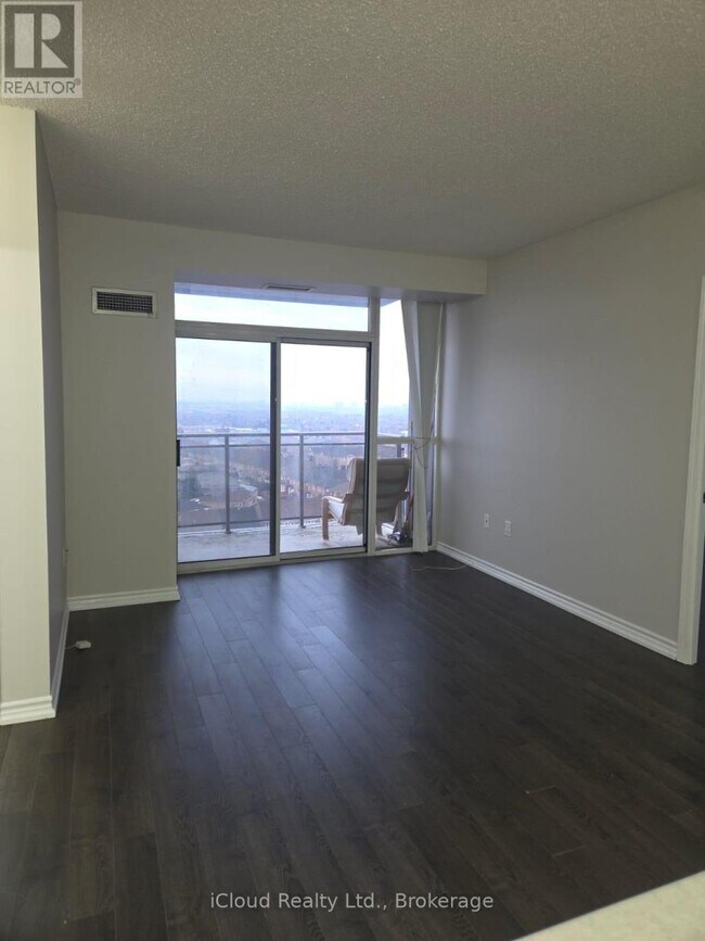 Photo - 55 Strathaven Dr Unit 1101