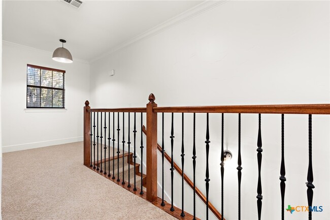 Building Photo - 3107 Sweetwater Cove