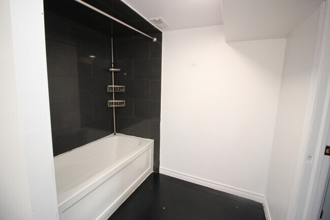 Photo - 64 Bunting Rd Unit basement