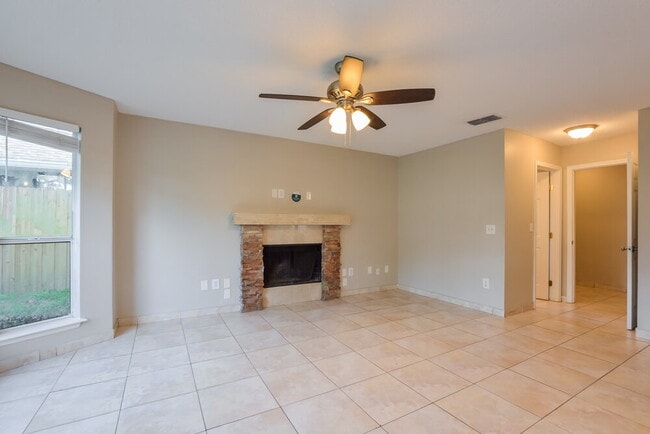 Photo - 2233 Grand Tree Ct