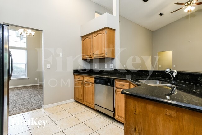 Photo - 1012 Ginger Spice Ln