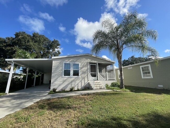 Photo - 36126 Plum Ave