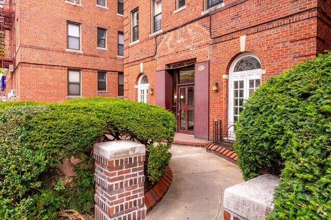 Building entrance - 1625 E 13th St