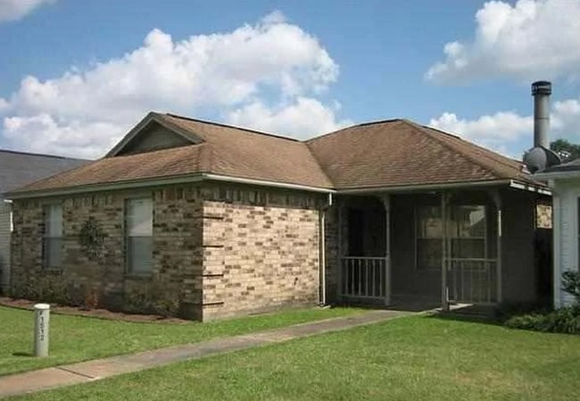 Building Photo - 1512 Bryant Way