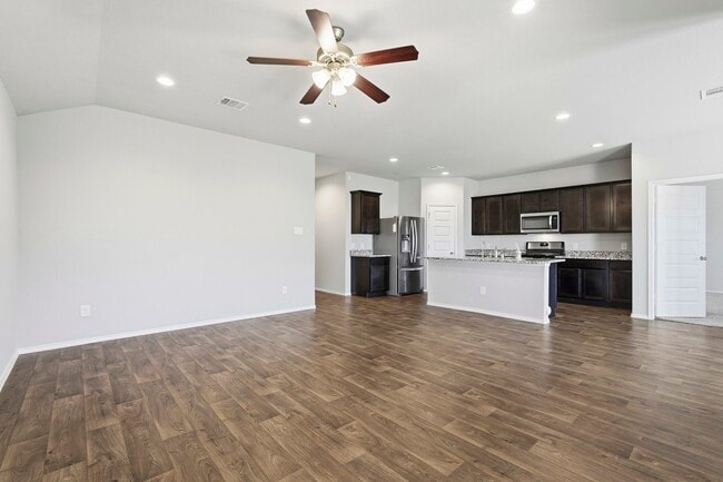 Photo - 3935 Country Club Dr