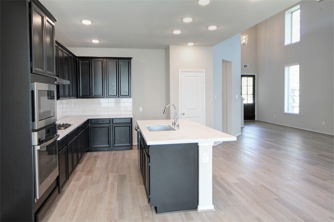 Photo - 523 Timber Voyage Ct