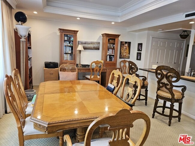 Photo - 2160 Century Pk E Unit 405