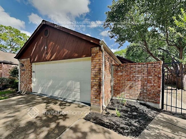 Building Photo - 13007 Stancliff Oaks St